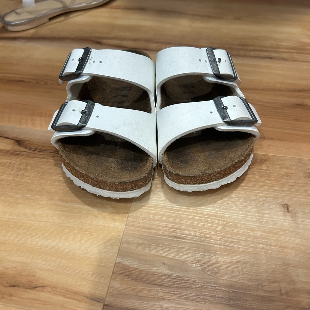 Girls white Birkenstock - worn but great condition